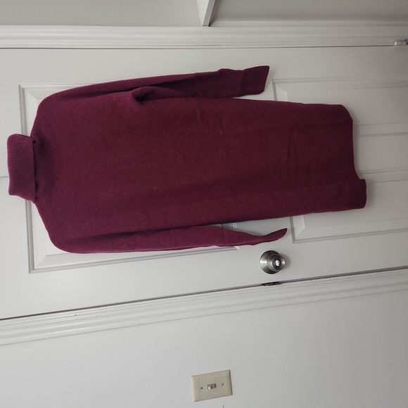 UNIQLO WOMEN 3D PREMIUM LAMBSWOOL TURTLENECK DRESS - Picture 5 of 7